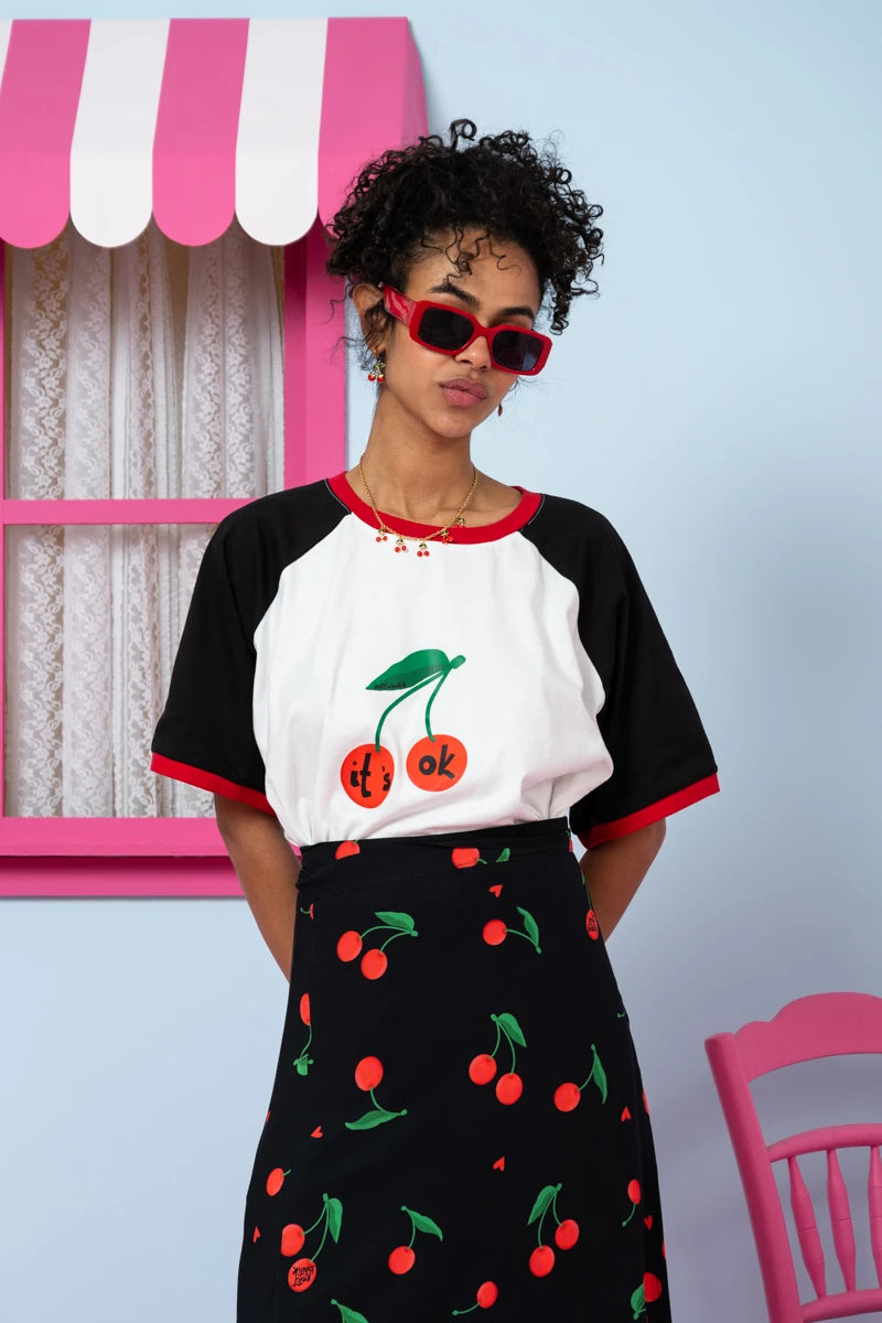 T-shirt Reglan White Black Cherries Κοντομάνικο Μπλουζάκι Petit Boutik
