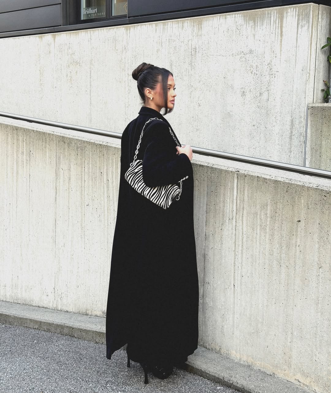 Barrel Bag (zebra ponyskin/black dolaro genuine leather)